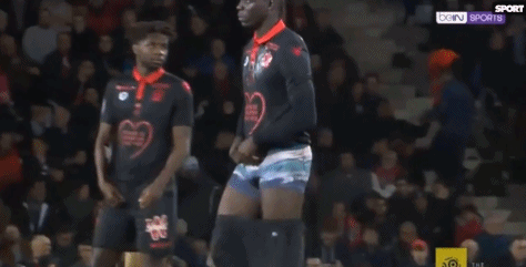 Caesars Sportsbook与NFL球队续签赞助