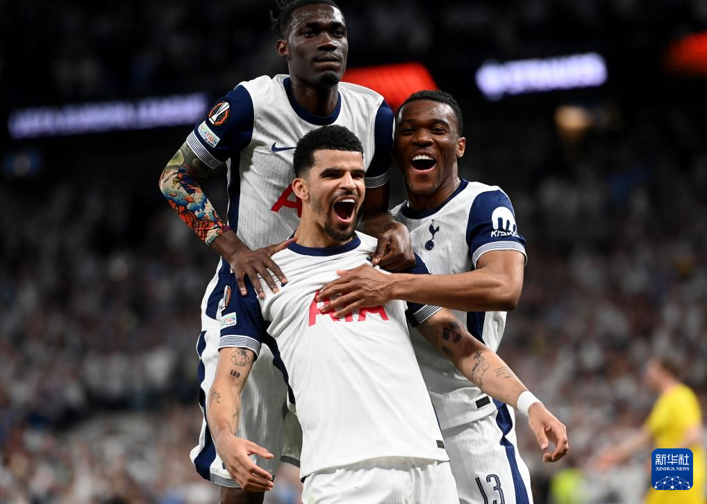 哈登：保罗被裁我也很困惑和震惊，但这不是我能控制的（哈登回应保罗被裁：既困惑又震惊，但非我所能左右）