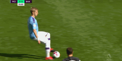 杰伦·约翰逊成老鹰队史常规赛首位单场拿15+15+15球员