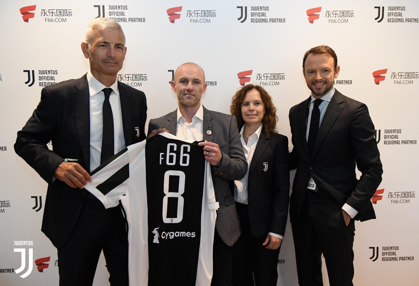 切利克：为罗马效力非常开心；续约？会等到合适的时间再谈（切利克称在罗马效力很开心：续约将待时机成熟再谈）