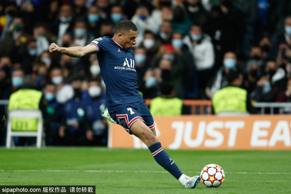 独行侠官方：后卫丹特·埃克萨姆成功接受右膝手术（独行侠官宣：后卫丹特·埃克萨姆右膝手术顺利完成）