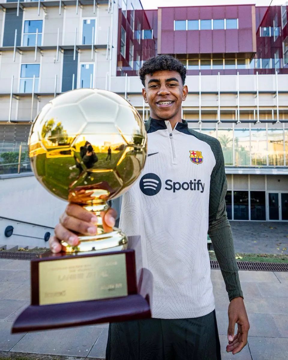 阿莱格里：没给弟媳打电话；缺中锋？现在意甲头号射手是恰20（阿莱格里：未曾致电迪马利亚；说缺中锋？如今意甲射手榜领跑的是恰20）