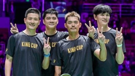 意甲第13轮纪律报告：阿莱格里对裁判出言不逊染红被停赛一场（意甲第13轮纪律通报：阿莱格里因对裁判不当言论被红牌罚下，停赛一场）