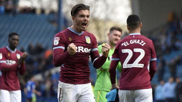 球队抓住每一个反击机会（球队不放过任何反击良机）