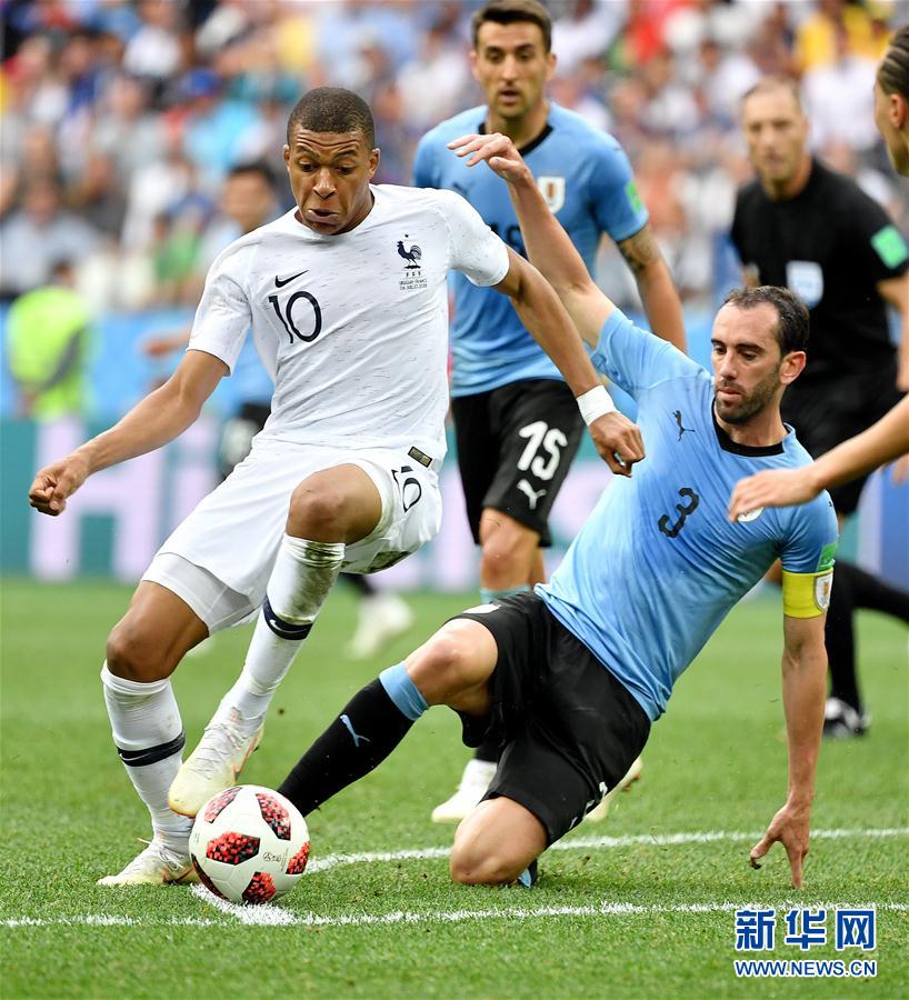 山东100-93青岛4利好！高诗岩游刃有余，谢智杰蜕变，陈林坚好使（山东100-93击败青岛，四大亮点：高诗岩从容掌控，谢智杰完成蜕变，陈林坚表现给力）