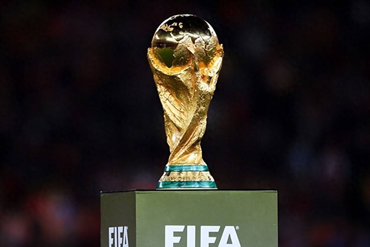 意媒：国米可以启用青训小将卡马特，以应对邓弗里斯伤缺情况（意媒：邓弗里斯伤缺，国米或提拔青训新星卡马特顶替）