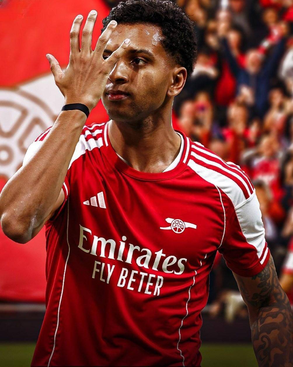 意媒：布雷默和鲁加尼今日参与全队合练，弗拉霍维奇在旁观看（意媒：布雷默、鲁加尼今日随队合练，弗拉霍维奇在场边观战）